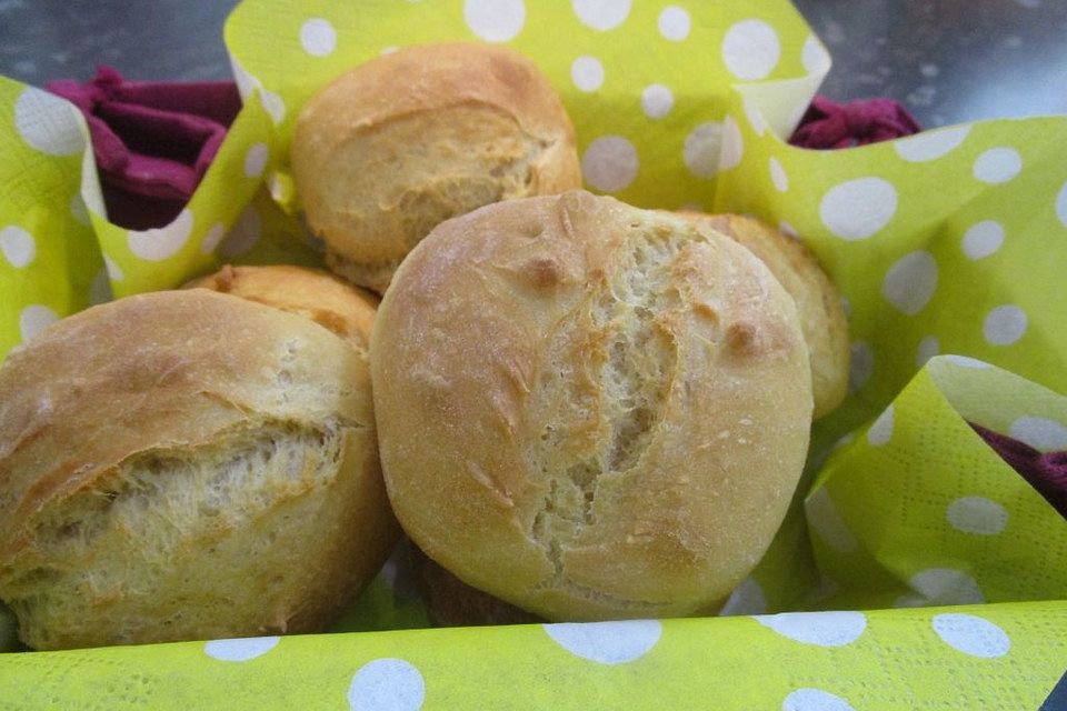 Schnelle Brötchen nebenbei am Morgen