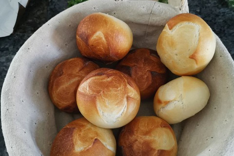 Schnelle Brötchen nebenbei am Morgen