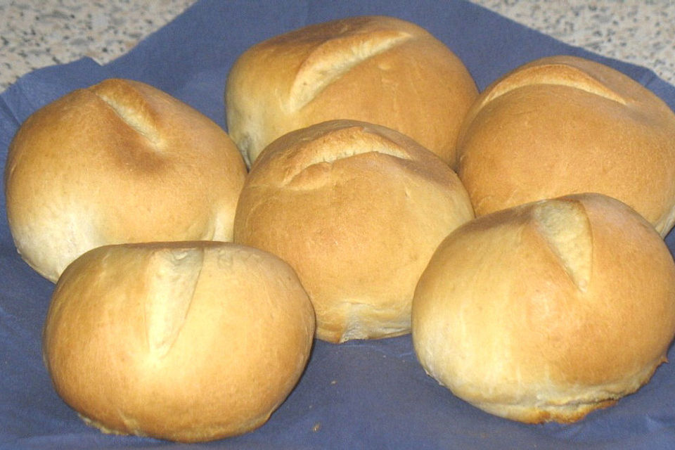 Schnelle Brötchen nebenbei am Morgen