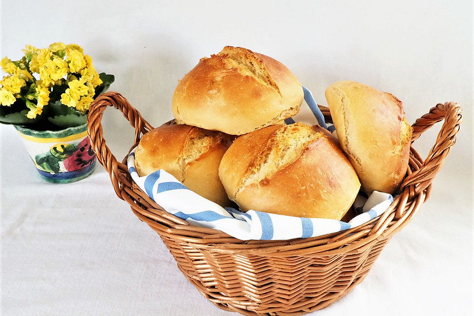 Schnelle Brötchen nebenbei am Morgen