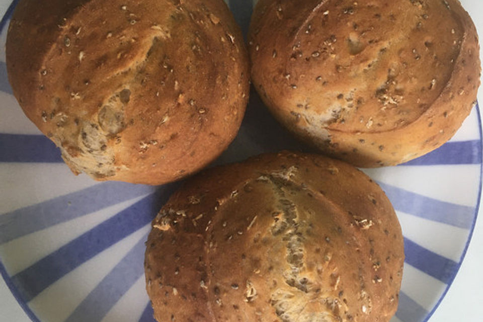 Schnelle Brötchen nebenbei am Morgen