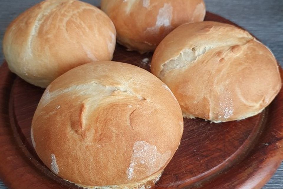 Schnelle Brötchen nebenbei am Morgen