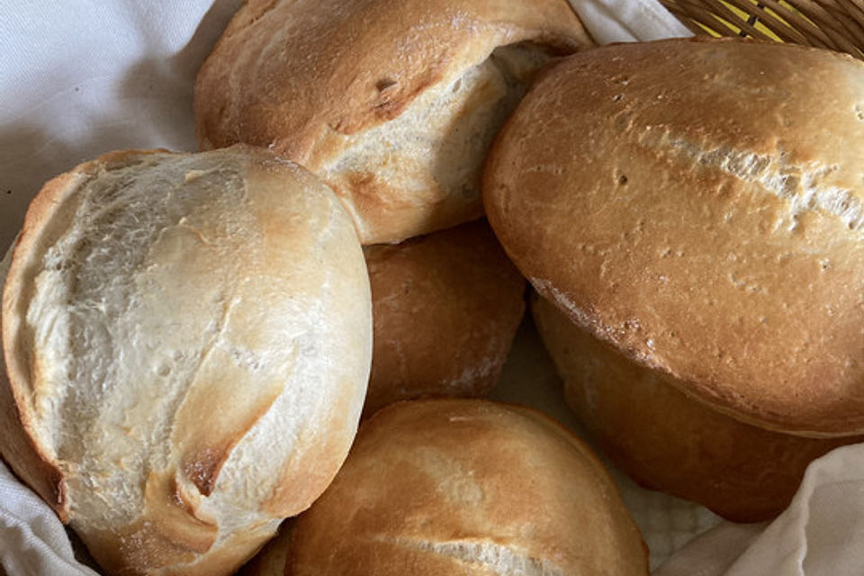 Schnelle Brötchen nebenbei am Morgen