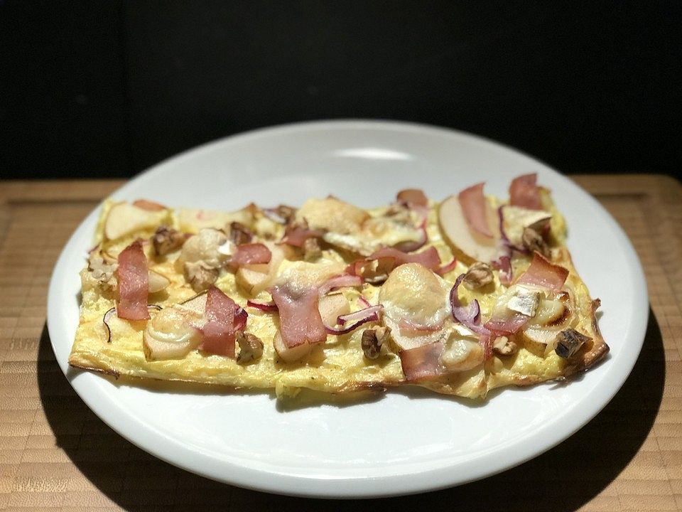 Herbstlicher Flammkuchen, vegetarisch von kleines-kochmäuschen | Chefkoch