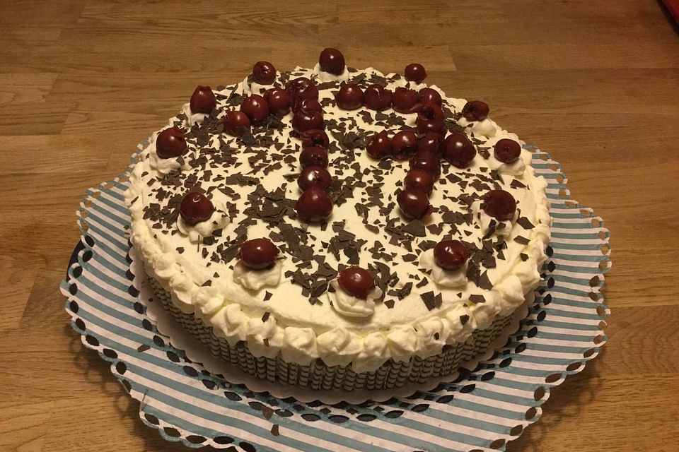 Schwarzwälder Kirschtorte für Kinder