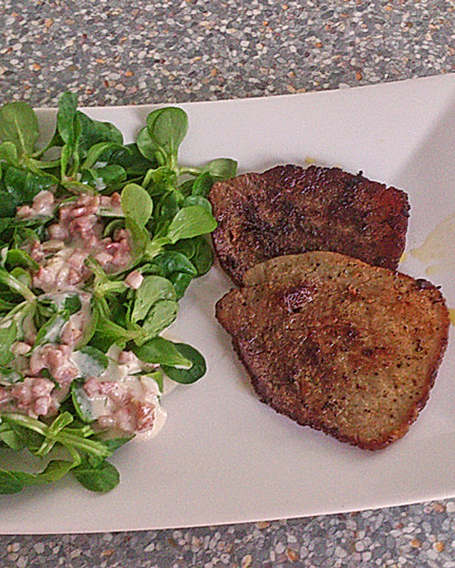 Feldsalat mit Sahne-Specksauce
