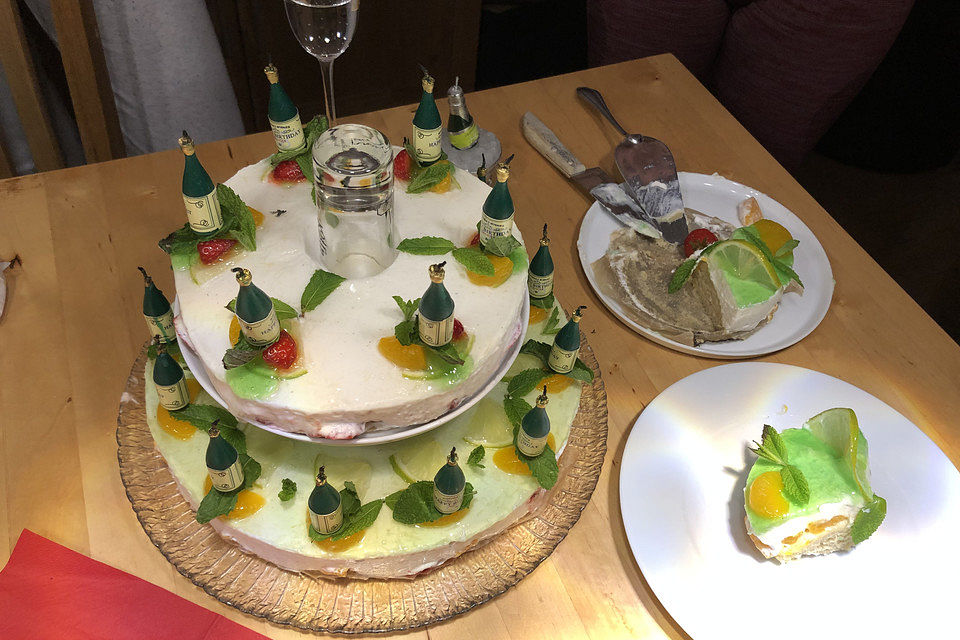 Vegane Mini-Prosecco-Mousse-Torte mit Mandarinen