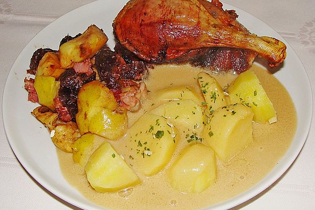 Ente mit Äpfeln, Backpflaumen und Speck von tigram| Chefkoch