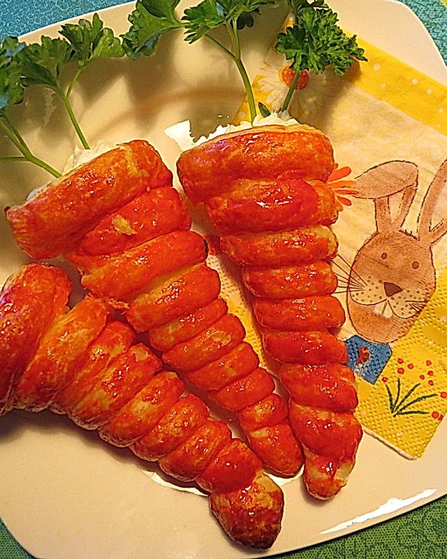 Gefüllte Blätterteig-Karotten