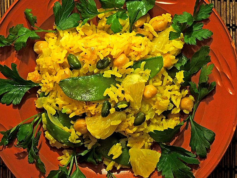 Safranreis gebraten, mit Gemüse, Rosinen und Pistazien von ulla2| Chefkoch