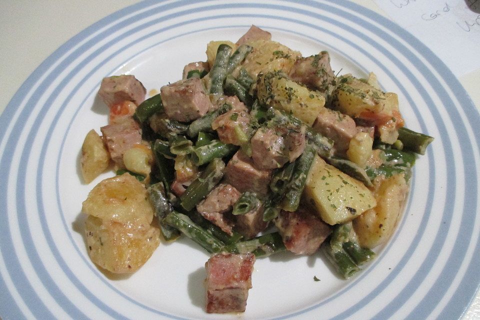 Kartoffel-Fleischkäsepfanne  mit Bohnen