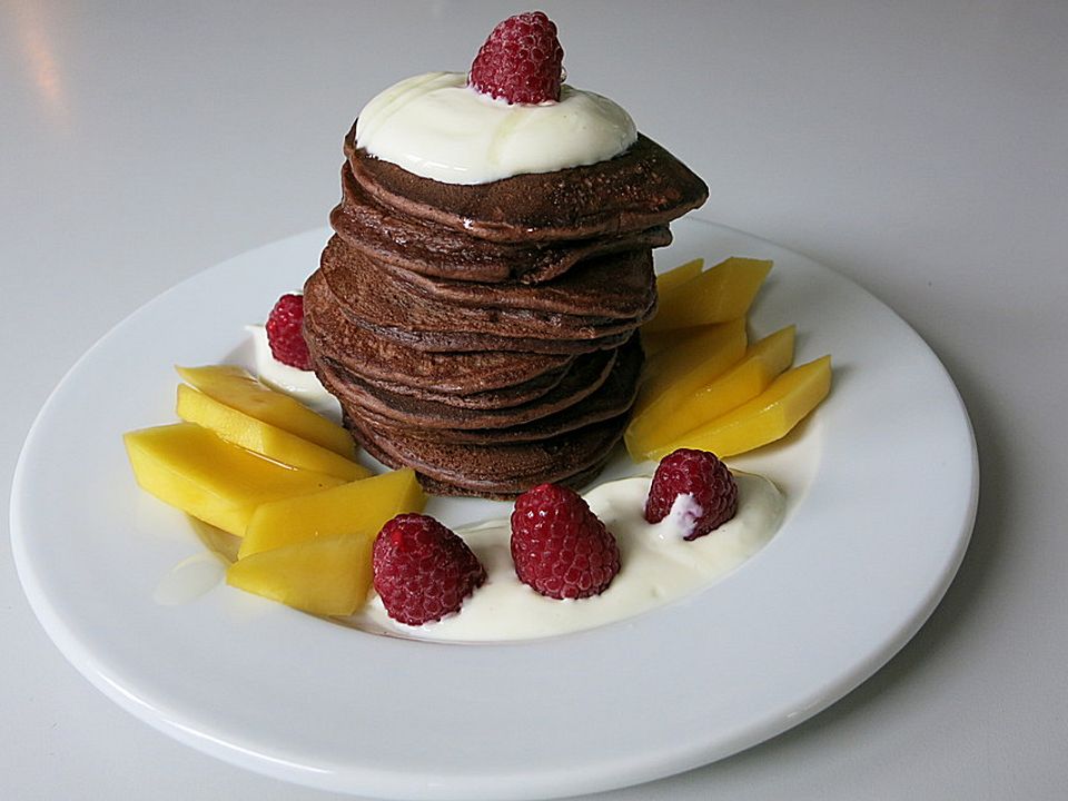 Schokoladenpancakes mit Mandeln und Kokosflocken von primaballerina111 ...