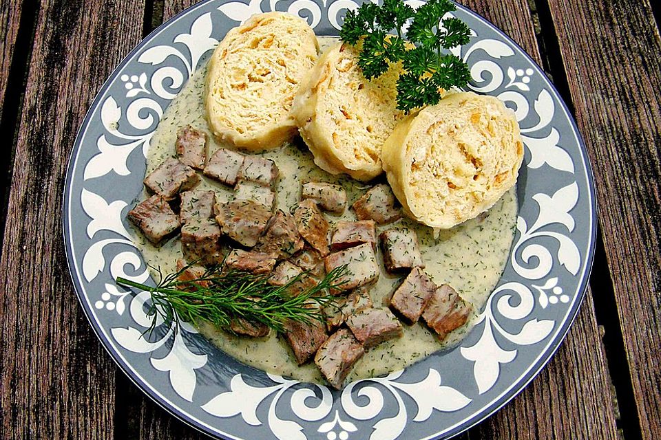 Böhmisches Rindfleisch mit Dillsauce