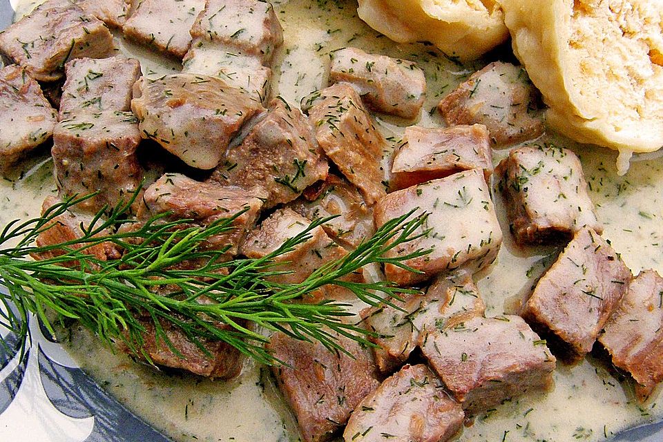 Böhmisches Rindfleisch mit Dillsauce