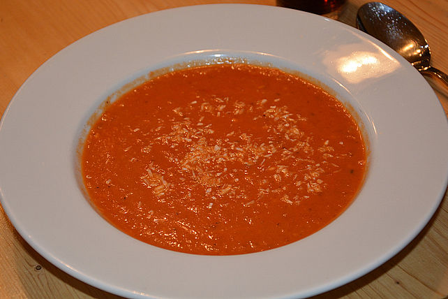 Vegane Tomatensuppe mit Kokosmilch und Mangochutney von Miezekatzja ...