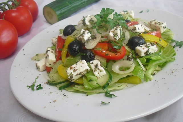 Griechischer Bauernsalat mit Feta von snuggl| Chefkoch Griechischer Bauernsalat mit Feta von snuggl| Chefkoch