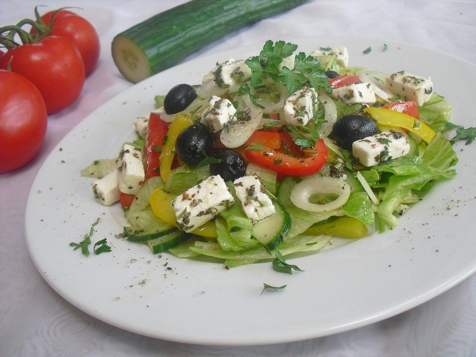Griechischer Bauernsalat mit Feta von snuggl| Chefkoch