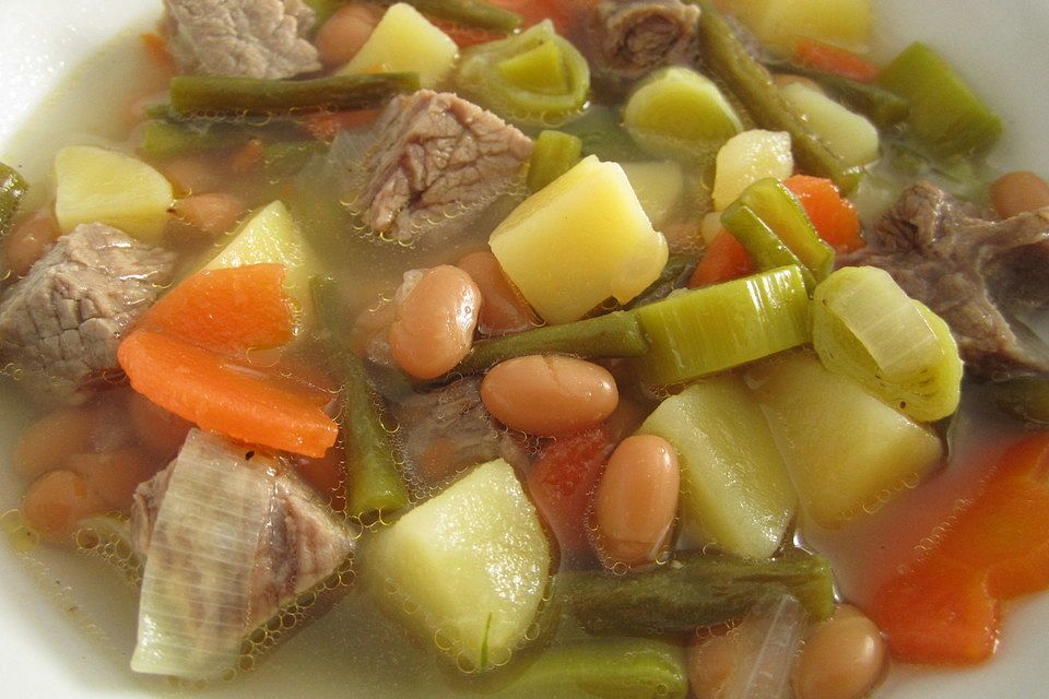 Weiße Bohnensuppe