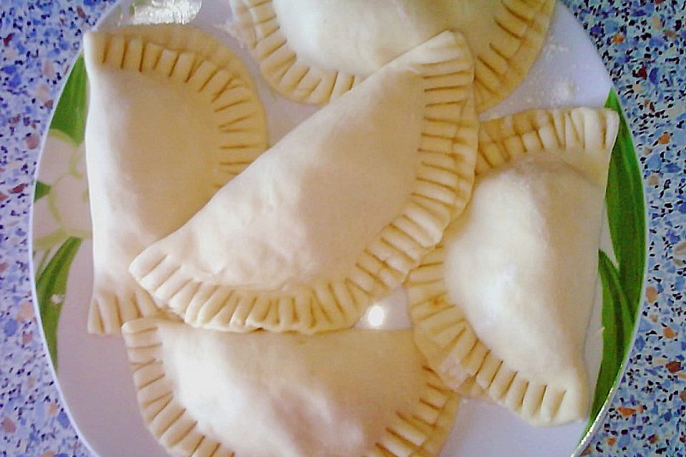 Tchebureki Tchebureki