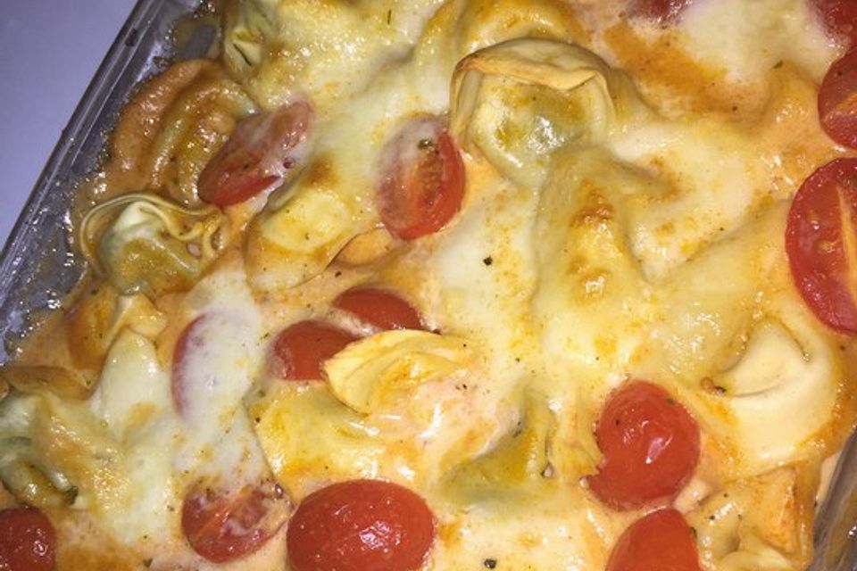 Tortellini - Mozzarella Auflauf