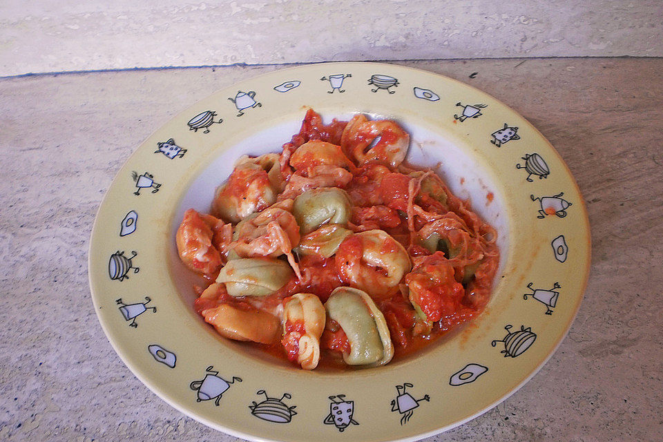 Tortellini - Mozzarella Auflauf