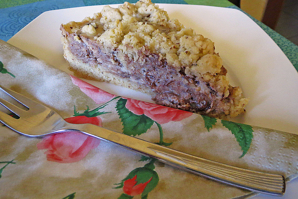 Ricotta-Streuselkuchen mit Mandeln und Schokolade