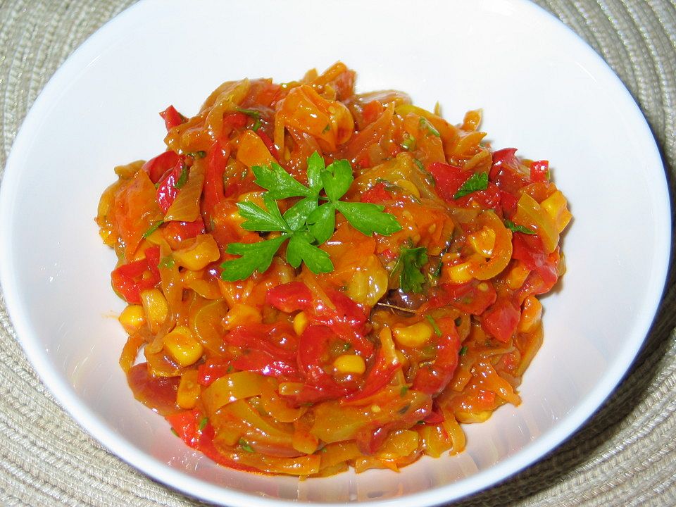 Tomaten-Paprikasauce mit Mais à la spuki von spukijr| Chefkoch