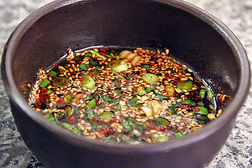 Koreanische Fischkuchensuppe