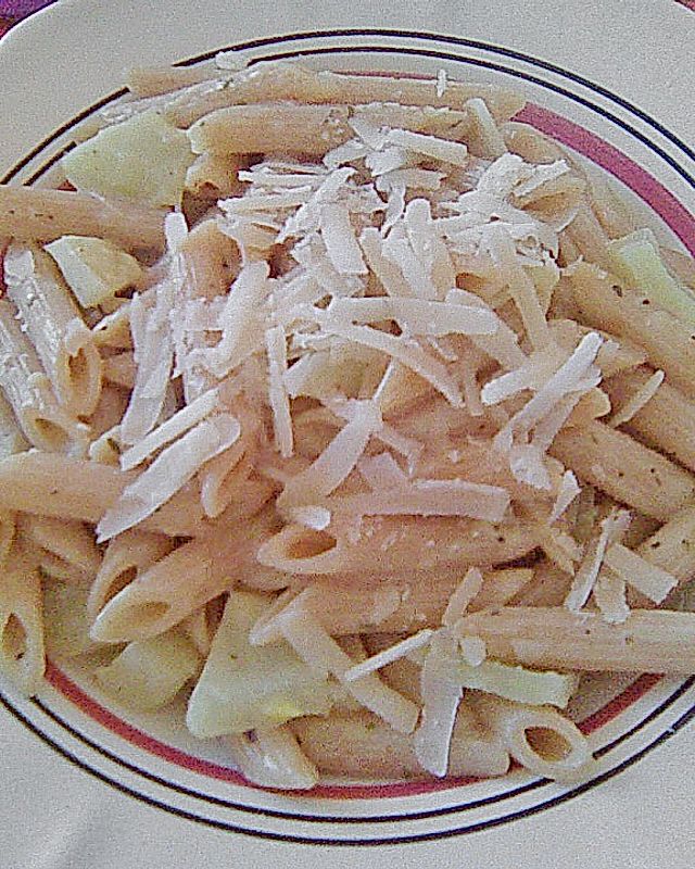 Spaghetti mit Fenchel - Sahnesauce