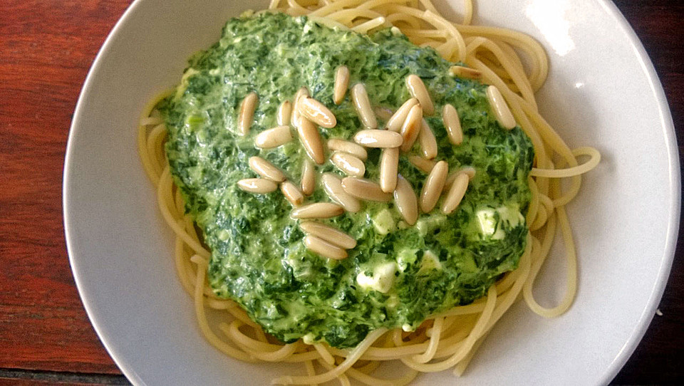 Spinatsosse Mit Pinienkernen Rezepte Chefkoch