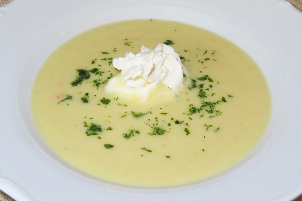 Mickys Pastinaken-Cremesuppe