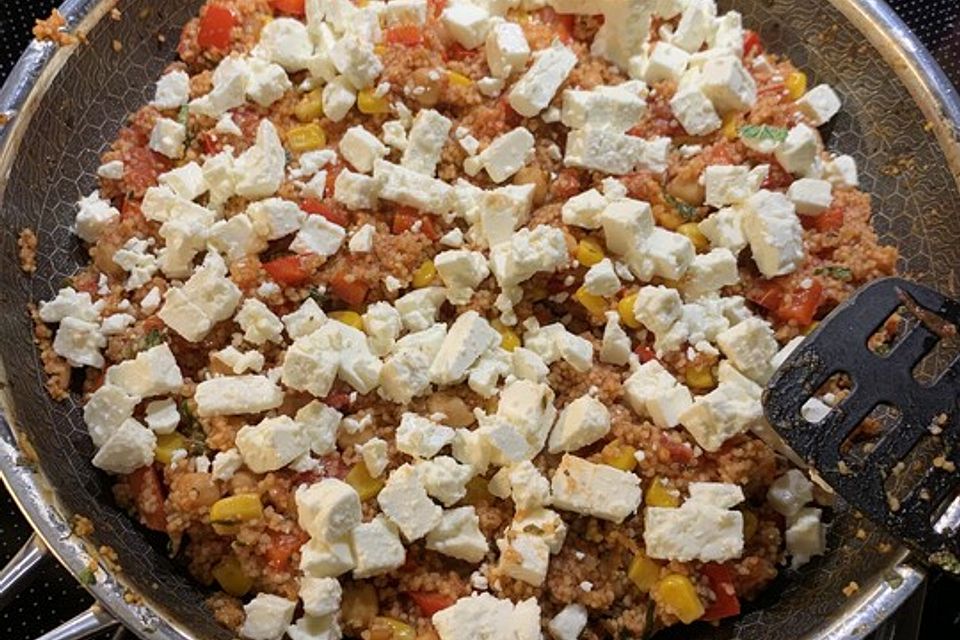 Feta-Couscous-Pfanne