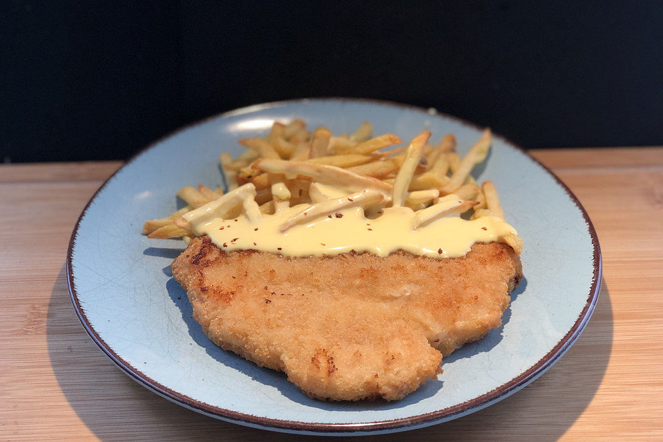 Schnitzel mit CDS-Soße