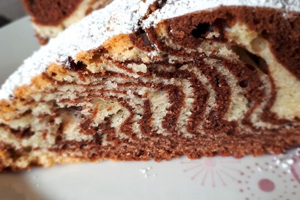 Kleiner Zebrakuchen All-in-Teig