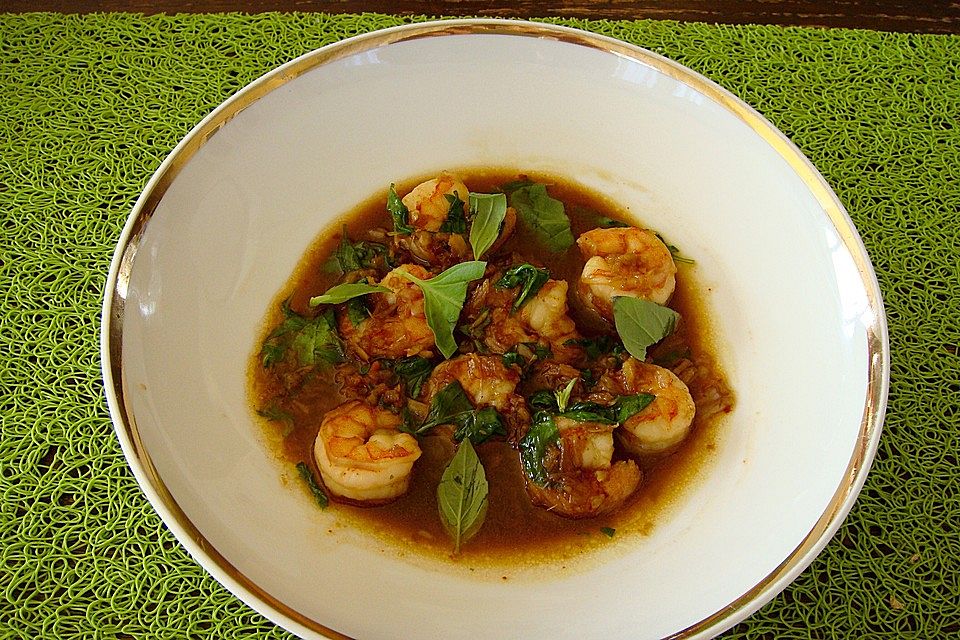 Scampi mit Thai-Basilikum (Horapa)