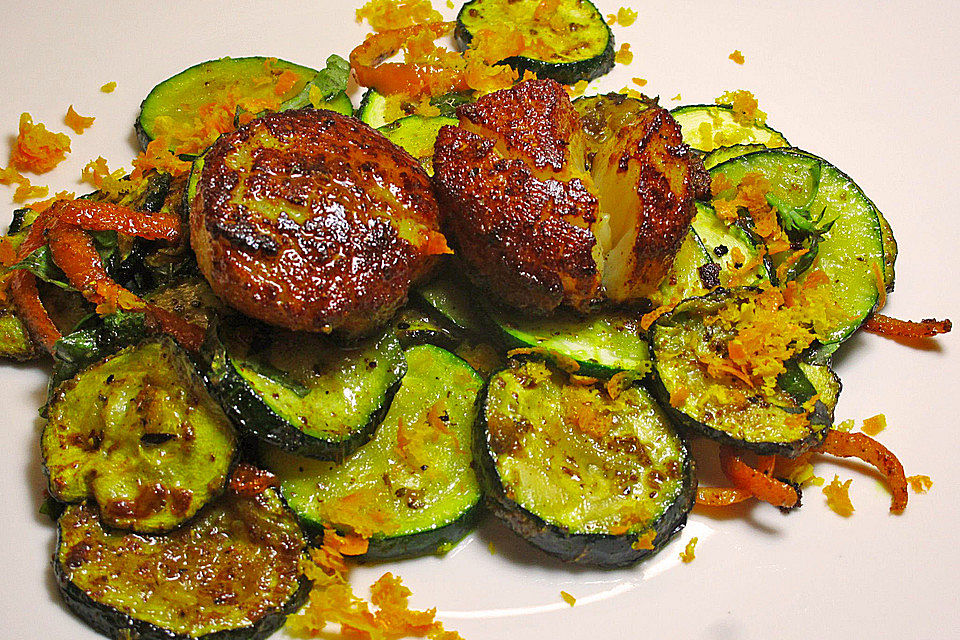 Smokeys Zucchinigemüse mit Jakobsmuscheln