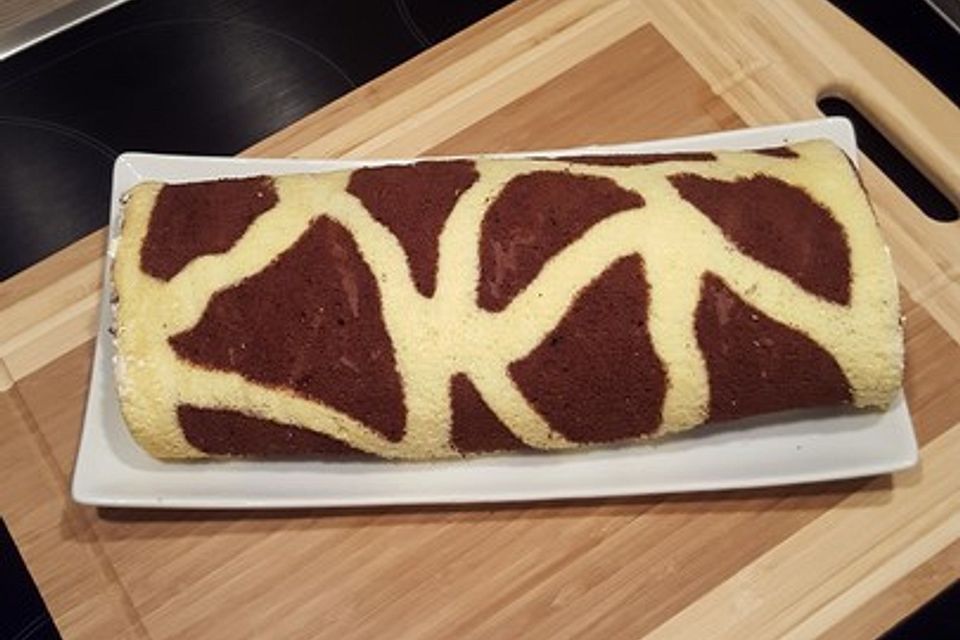 Giraffen-Biskuit-Roulade