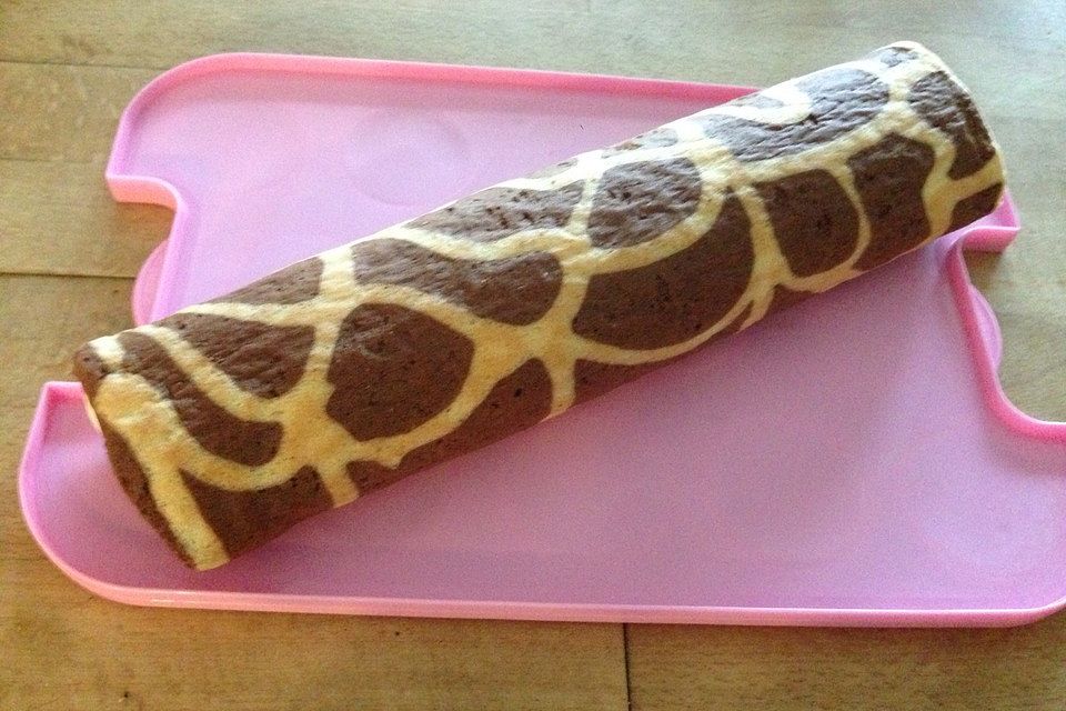 Giraffen-Biskuit-Roulade