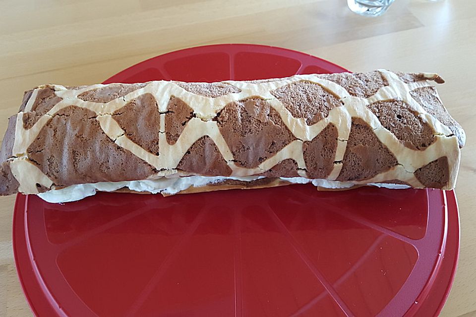 Giraffen-Biskuit-Roulade