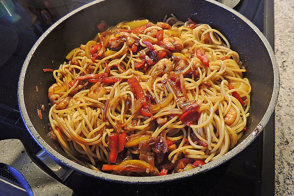 Spaghetti mit Garnelen