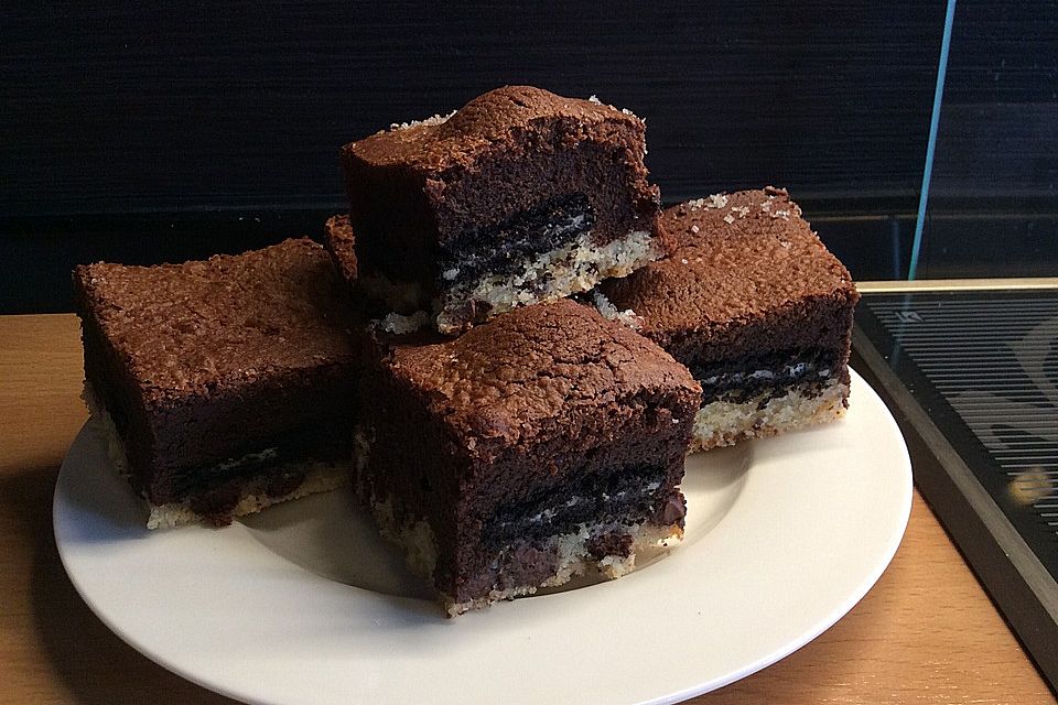 Chocolate Chip Cookie-Brownie mit Oreo-Füllung