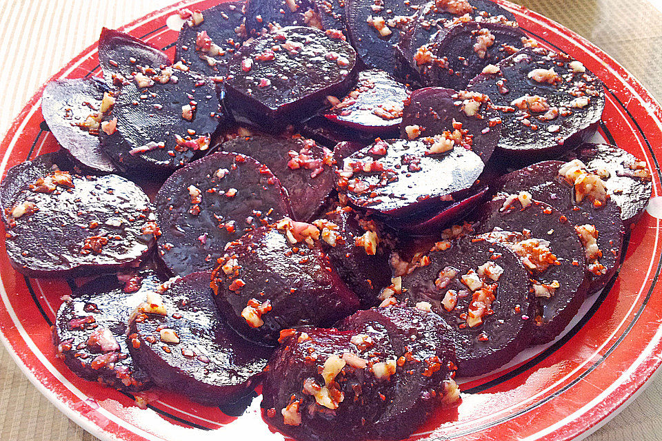 Rote Bete Salat mit Knoblauch