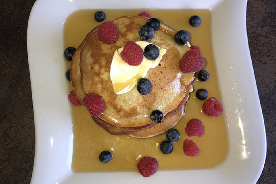 Vegane Pancakes - milchfrei, eifrei, laktosefrei Vegane Pancakes - milchfrei, eifrei, laktosefrei
