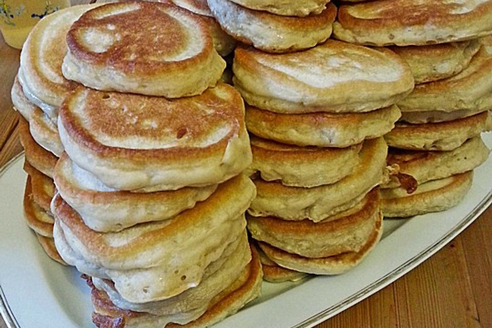 Vegane Pancakes - milchfrei, eifrei, laktosefrei Vegane Pancakes - milchfrei, eifrei, laktosefrei