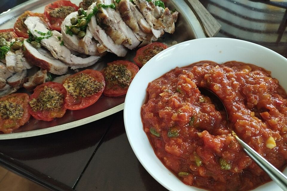 Kalbsbraten in parfümiertem Tomaten-Coulis