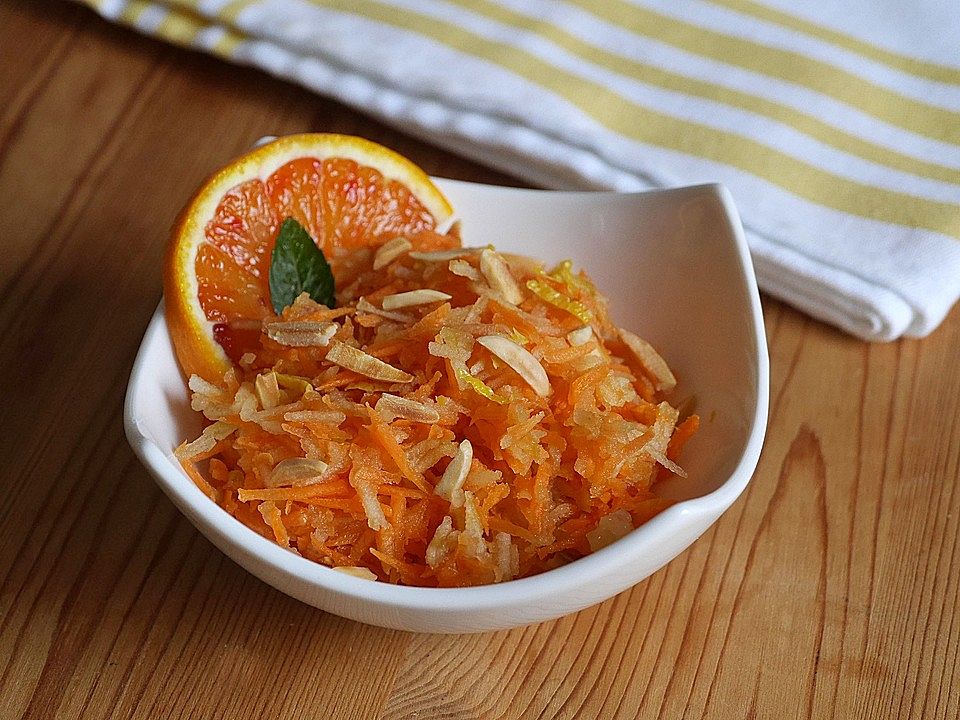 Möhren-Apfel-Salat mit Orangendressing von vanzi7mon| Chefkoch
