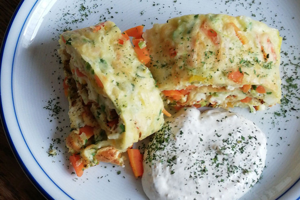 Ofenpfannkuchen mit Gemüse und Feta