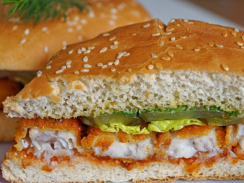 Blitzschnelle Fischburger mit Sweet-Chilisauce von Köchin_Moni| Chefkoch