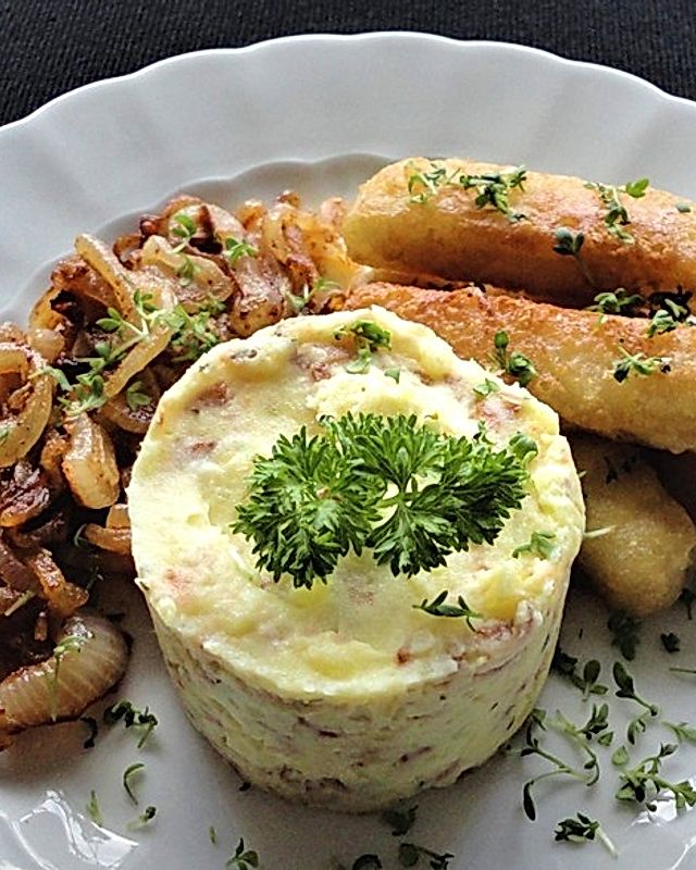 Kartoffelbrei mit Röstzwiebeln