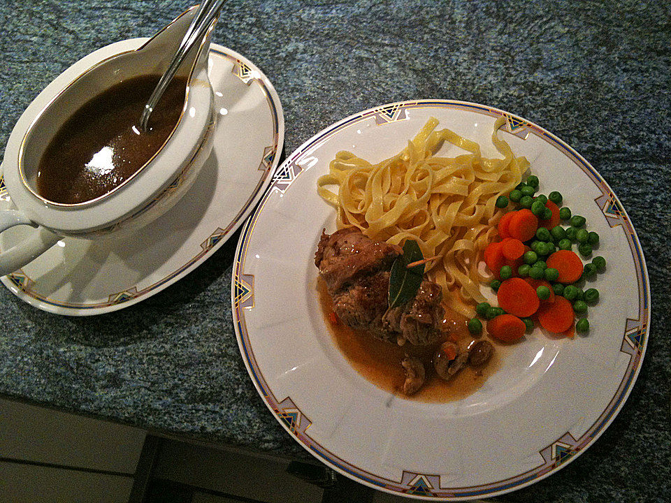 Kalbsröllchen mit Nüssen von Gigolo| Chefkoch
